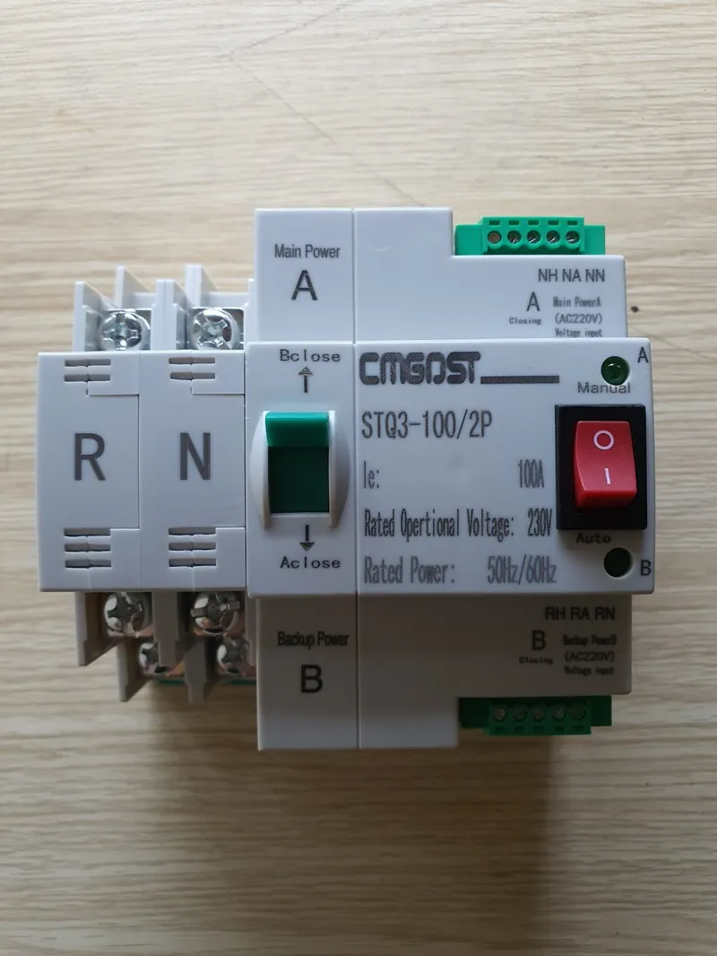 Aptomat CB DC chuyên dụng năng lượng mặt trời ETEK 1000VDC 16A 4P